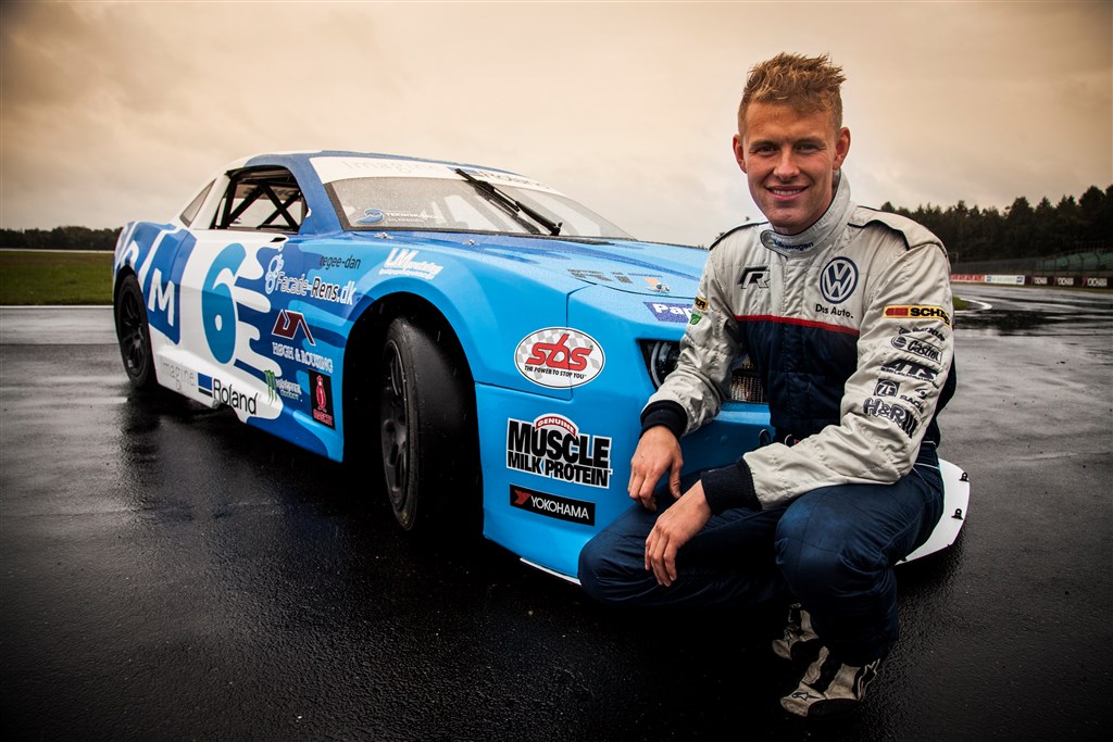 Kasper H. Jensen er ny hurtig mand i klassen, når der i weekenden køres finale i Auto-G Danish Thundersport Championship på FDM Jyllandsringen
(Foto: Brian Staal)